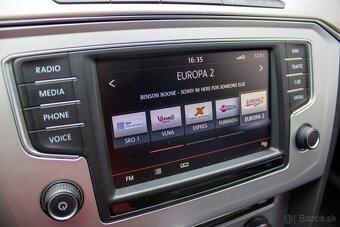 Volkswagen Passat Variant 2.0 TDI BMT Highline DSG.. - 17