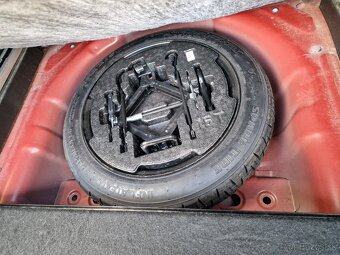 KIA Ceed SW 1.6 CRDi VGT 136k Automat Platinum (diesel) - 17