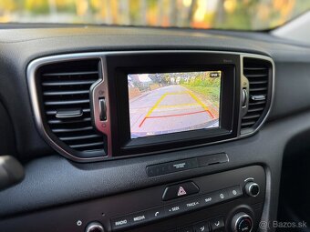 KIA SPORTAGE 1.6 GDI GOLD 2018/ 1.MAJITEĽ/ NEBÚRANÉ/ SK AUTO - 17