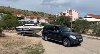Glastron La Raya Medium - Motorový čln - 17