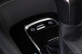 Toyota Corolla HYBRID 1.8 - 17