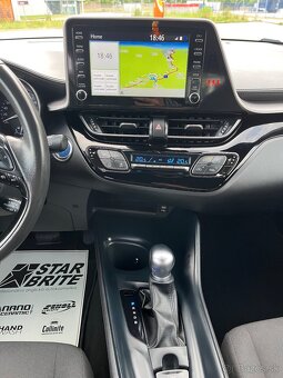 Toyota C-HR 1.8i Hybrid 2022 Automat - 17