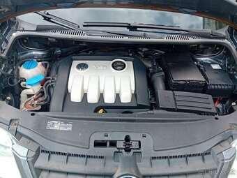 Predam vw touran 1,9 tdi 77kw 6 rychlotny - 17