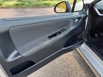 Peugeot 207cc cabrio - 17