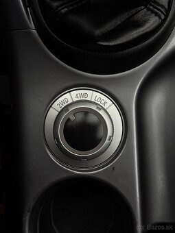 Peugeot 4007 2.2 HDi Executive Pack 7-miest - 17