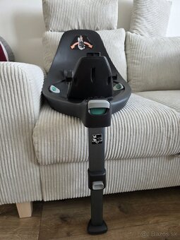 CYBEX Cloud Z i-Size Vajíčko+ zakladna - 17