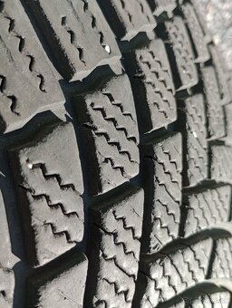 ZIMNÉ 225/45 R18 95V XL NOKIAN BRIDGESTONE a TAURUS cca 7 mm - 17