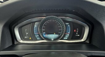 Volvo V60 D6 AWD 2.4 Plug-in Hybrid Diesel - 17