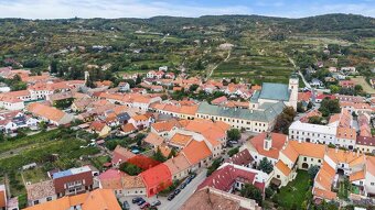 3–IZB. RD. V HISTORICKOM CENTRE SVÄTÉHO JURA - 17