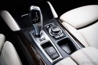 BMW X6 e71 35i xDrive ZF8 5 miest, Slovenské, Adaptive LED - 17