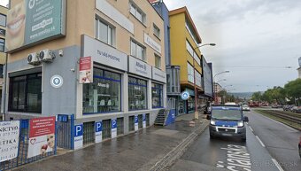 126m2 obchodný priestor s veľkým preskleným výkladom, Račian - 17