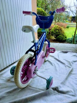 Bicyklík s pomocnými kolieskami - 17