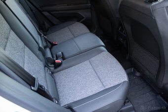 Renault Austral 1.4 mHEV 160 Techno+ (2025) - 17