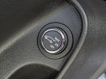 Opel Insignia ST 1.6 CDTI 100kW Business AT6 - 17