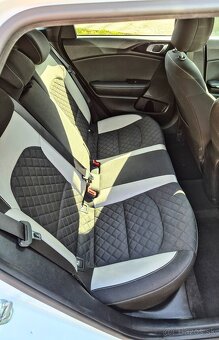 Kia Ceed SW GT line 7DCT - 17