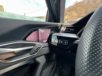 Audi Q8 e-tron 55 S line quattro - 17