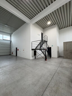 Administratívno–skladovo–výrobný priestor na prenájom – Zava - 17