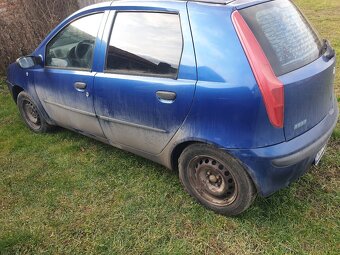 Fiat punto 1 a 2 na diely nie v celku - 17