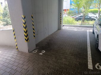 Exkluzívny prenájom 3+kk s parkovacím miestom- Malá Praha - 17
