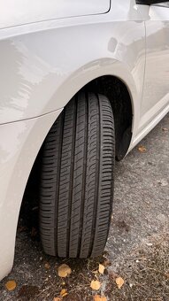 Škoda Octavia Combi 1,6 TDi Elegance - 17