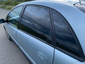 Predám Citroën C5 2,2 HDi (98kw) vo výbave Exclusive. - 17