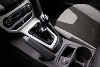 Ford focus kombi Ecoboost 1.0 - 17