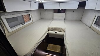 5 míst 205PS IVECO AUTOMAT MOBILVETTA 3.5t obytné tažné 2t - 17