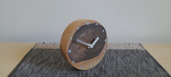 Drevené stolové hodiny - 17
