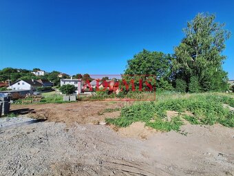 Predám pekný stavebný pozemok 820m2 Bohdanovce, projekt,všet - 17