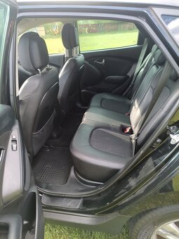 Hyundai ix35 2.0 CRDi 4x4 - 17