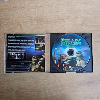 Originalne DVD filmy a rozpravky 16 ks - 17