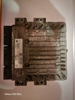 Predám riadiacu jednotku ECU - 17