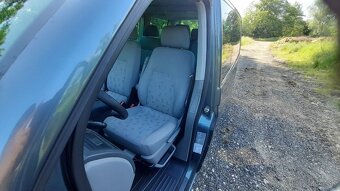 Volkswagen T5 Caravelle 2,5 TDI - 96kw Comfortline - 17
