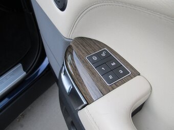 Land Rover Range Rover Sport HSE - 17