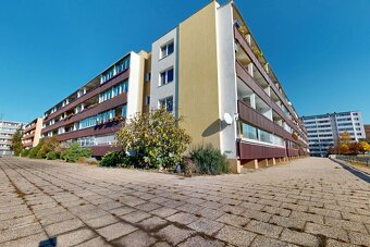 PRAVE DOKONČENÝ. slnečný 3 izb. byt s veľkou loggiou po nove - 17