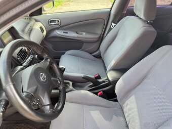 Nissan Almera 1.5 - 17