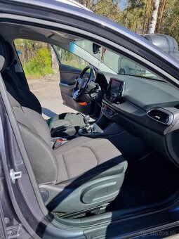 Hyundai i30 CW Kombi 1.4 T-GDi Family - 17