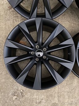 ✅ R20 ®️ Originál Audi 5x112 ET37 ✅ A6 S6 Q5 Tiguan Kodiaq - 17