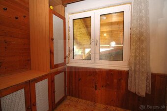 PREDAJ DOM s GARÁŽOU a poz. 539 m² Klížske Hradište - 17