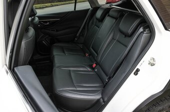 Subaru Outback 2.5i ES Premium AWD Lineartronic - 17