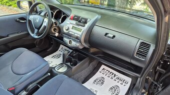 Honda Jazz 1.4 CVT automat - 17