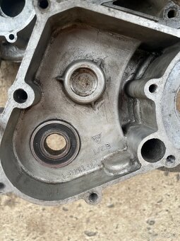 Bloky motora Babetta 215 + štítok a rám - 17