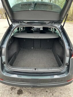 Škoda Octavia Combi 2.0 TDI SCR Business DSG - 17