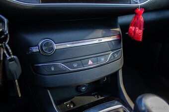 Peugeot 308 1.5 BlueHDi / AJ NA SPLÁTKY / PROTIÚČET / - 17