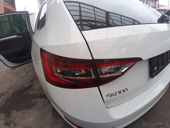 Škoda Superb combi 2,0TDi 140kw - 17