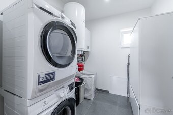 5 izbový rodinný dom v krásnom prostredí, obec Trsťany - 17