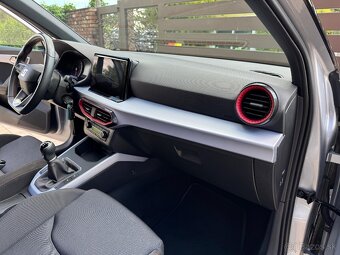 Seat Arona FR Line 2022/34 730km, CNG - 17