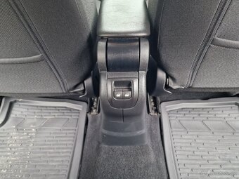 Citroen C-Elysée 1.2 PureTech 83k M5 (benzín) kup. SR - 17