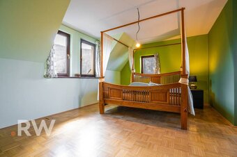 VEĽKORYSÝ - Bývanie pod lesom - Slepá ulička - 2322m2 pozemo - 17