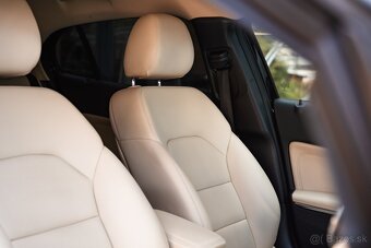 Mercedes-Benz GLA 200d 4Matic / Off-Road Paket - 17